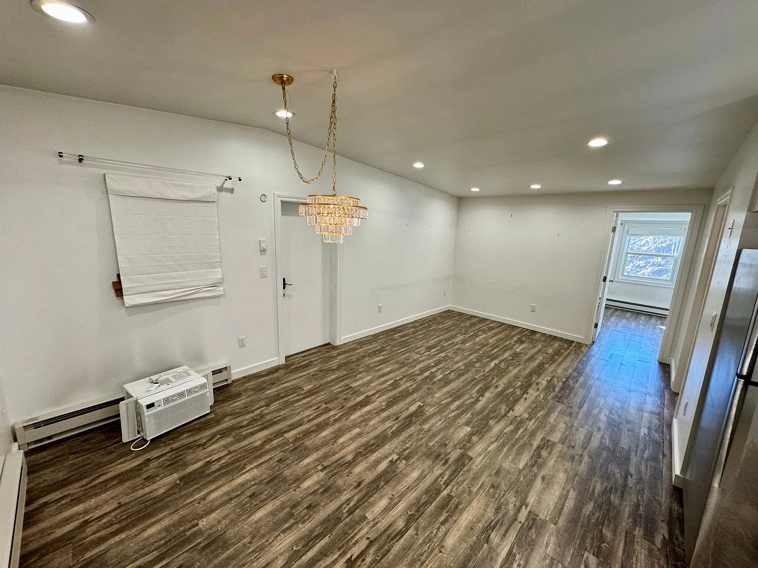 660 Brush Creek Rd — Photo 3