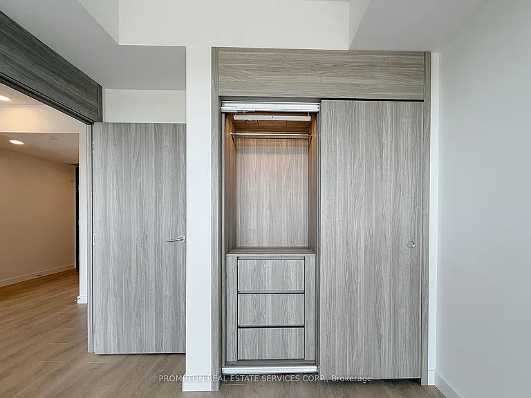 68 Esther Shiner Blvd #909 — Photo 12