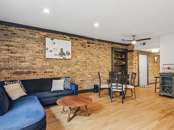 4th image of 824 Hinman Ave APT 1N