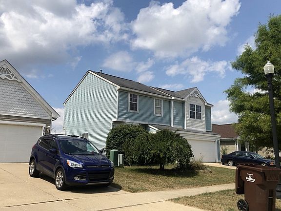 3rd image of 352 Oxford Ct #33