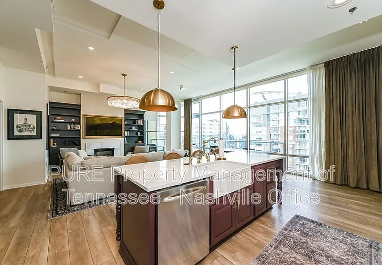 700 12th Ave S #1404 — Photo 5