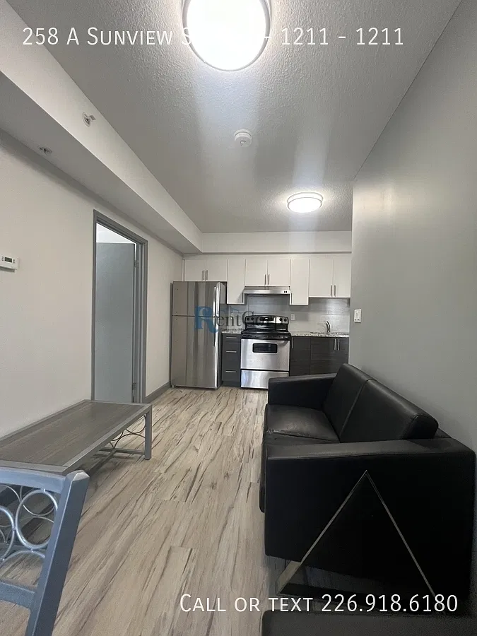 2 bed, 1.0 bath, 582 sqft, $1,850 — Photo 2