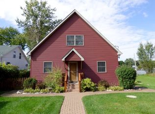 3115 River Park Dr, Johnsburg, IL 60051
