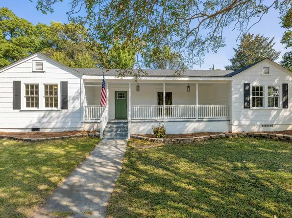 1800 16th Pl, Phenix City, AL 36867