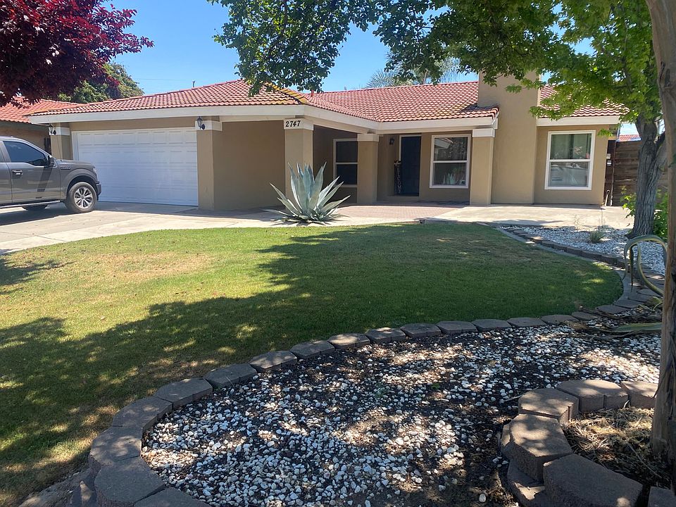 1st image of 2747 E Vine Ave
