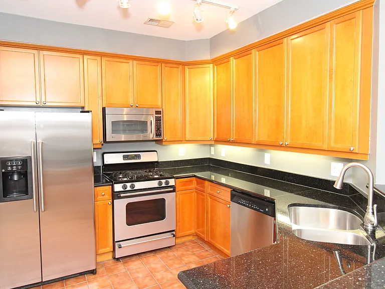 500 Belmont Bay Dr #411 — Photo 20