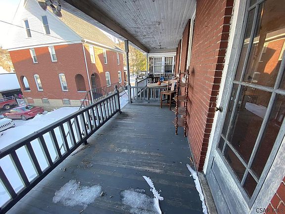 2nd image of 553-555 Vickroy Ave
