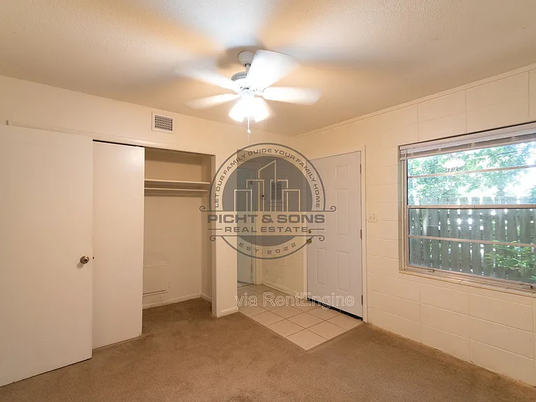 236 Desoto Dr #3 — Photo 4
