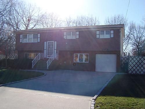 1st image of 6 Arpage Dr W