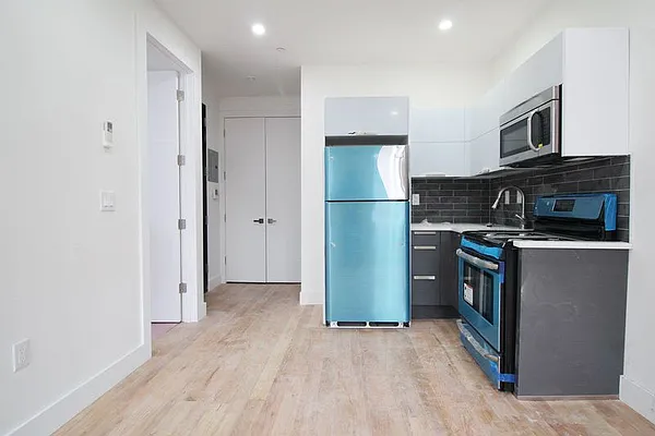 Rented by Next Door Realty NYC | media 15