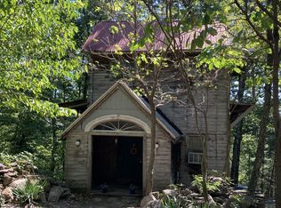 1004 Lilly Ferry Rd, Irvine, KY 40336