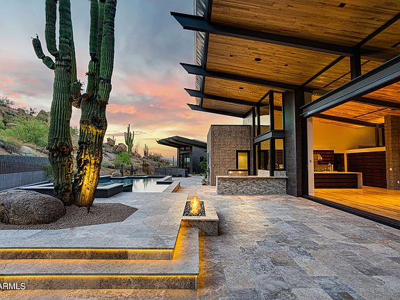 3rd image of 10134 E CAVEDALE Drive