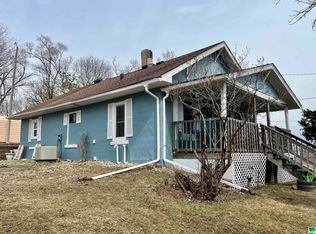 2909 W 6th St, Sioux City, IA 51103