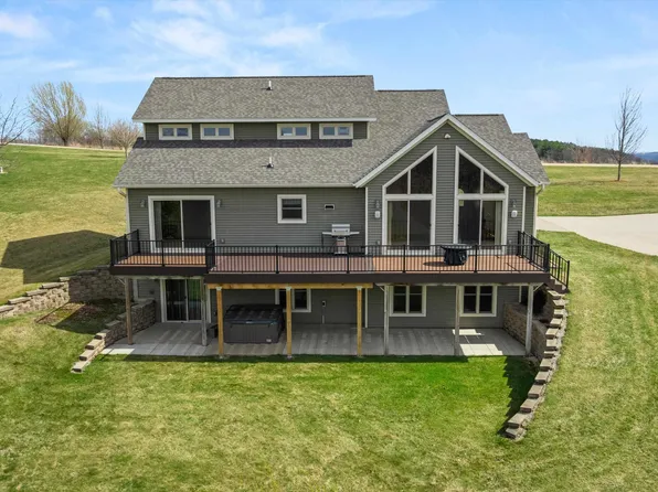 65740 Grand View Dr, De Soto, WI 54624