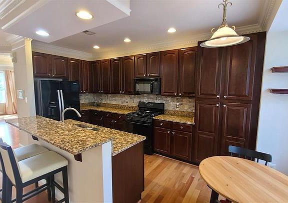 5th image of 3991 Troon Ct