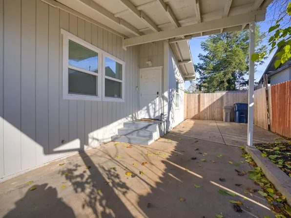 105 Goss Ct, Sacramento, CA 95838