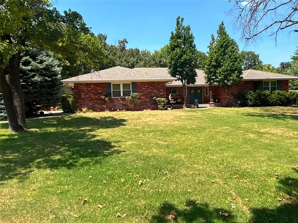 3401 Carriage Way, Edmond, OK 73013