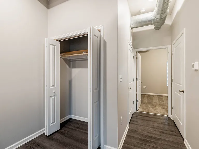 Trailview Apartments at Pioneers Park — Photo 23