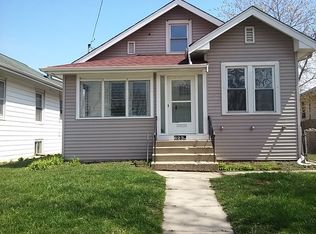 623 N Butrick St, Waukegan, IL 60085