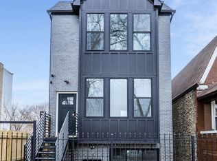 535 N Lawndale Ave, Chicago, IL 60624