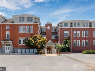 100 Aura Rd APT 206, Clayton, NJ 08312