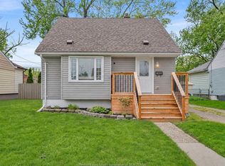 1633 Olive Rd, Windsor, ON N8Y 4M8