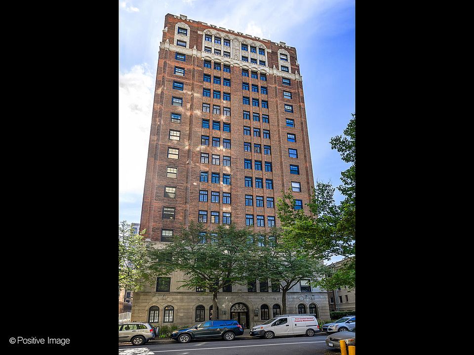 1st image of 415 W Aldine Ave APT 15D