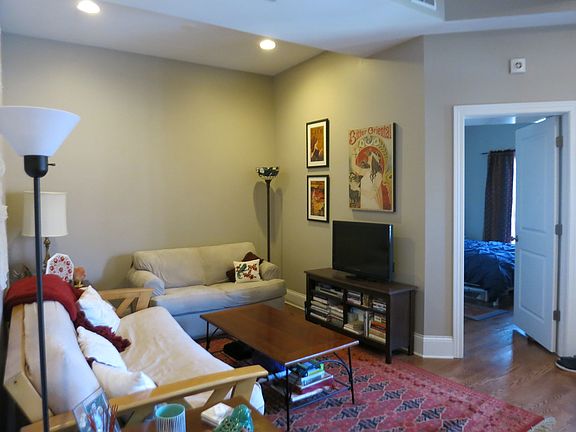 3rd image of 1644 W North Ave APT 2N