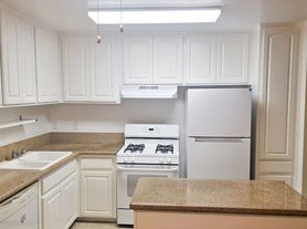 Mira Mar Apartments, 203