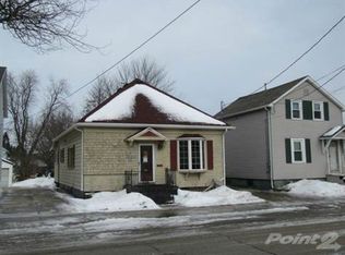 1608 17th St, Two Rivers, WI 54241