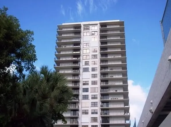 18181 NE 31st Ct APT 207, Aventura, FL 33160