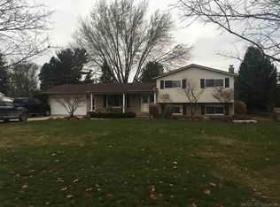 8289 Mary Ann Ave, Shelby Township, MI 48317