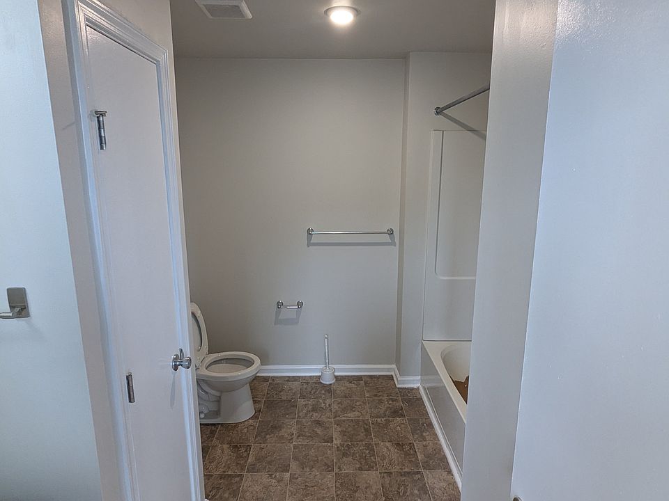 1st image of 300 Cherry St Unit 3A