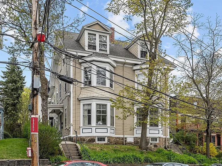 48 Spring Park Ave — Photo 14