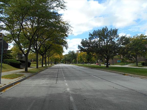 5th image of 3101 W Highland Blvd