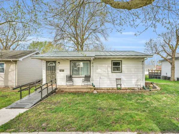 207 S Melvin St, Gibson City, IL 60936