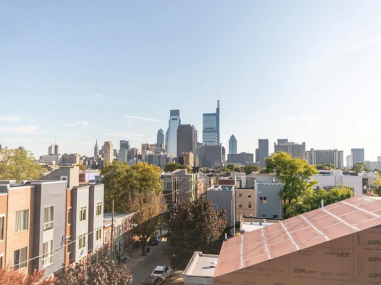 814 N Uber St — Photo 22