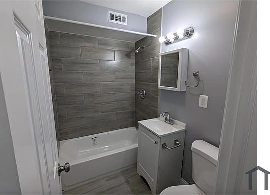 4th image of 5325 Bass Pl SE #16