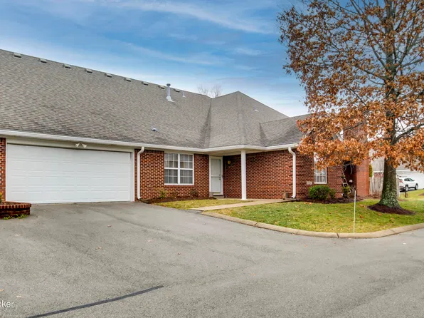 8604 Summertree Ln #L, Louisville, KY 40291