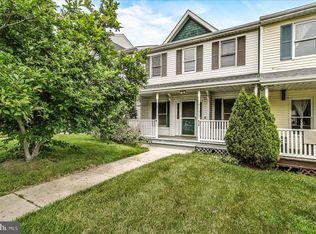 606 Knightsbridge Dr, Hagerstown, MD 21740
