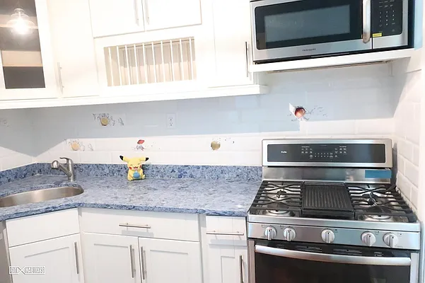 Rented by Citi Habitats | media 10