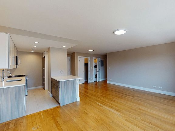 4th image of 40 Harrison St #4026E