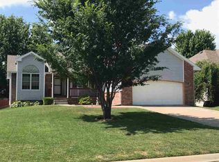 1731 E Lakeland Dr, El Dorado, KS 67042
