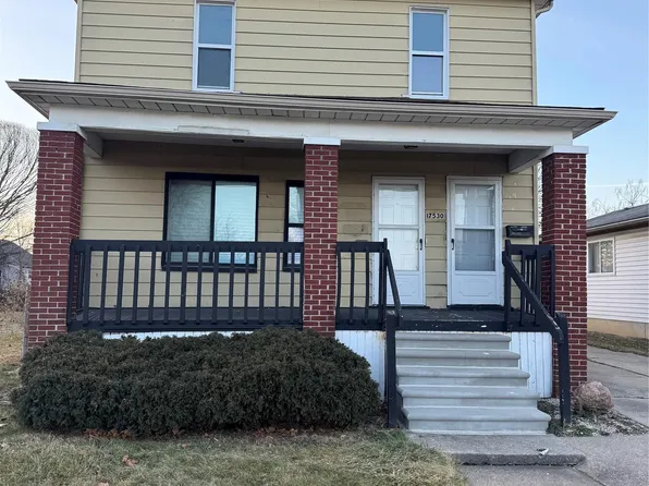17530 Oakdale St, Roseville, MI 48066