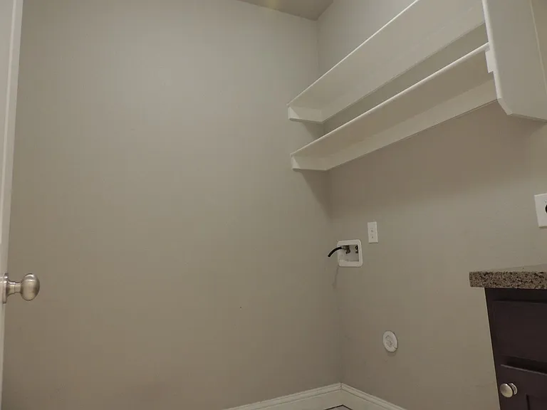 24 Devon Ct — Photo 22