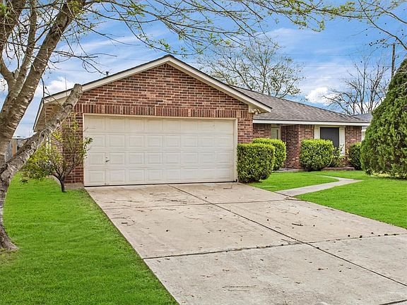 2nd image of 3626 Saint William Ln