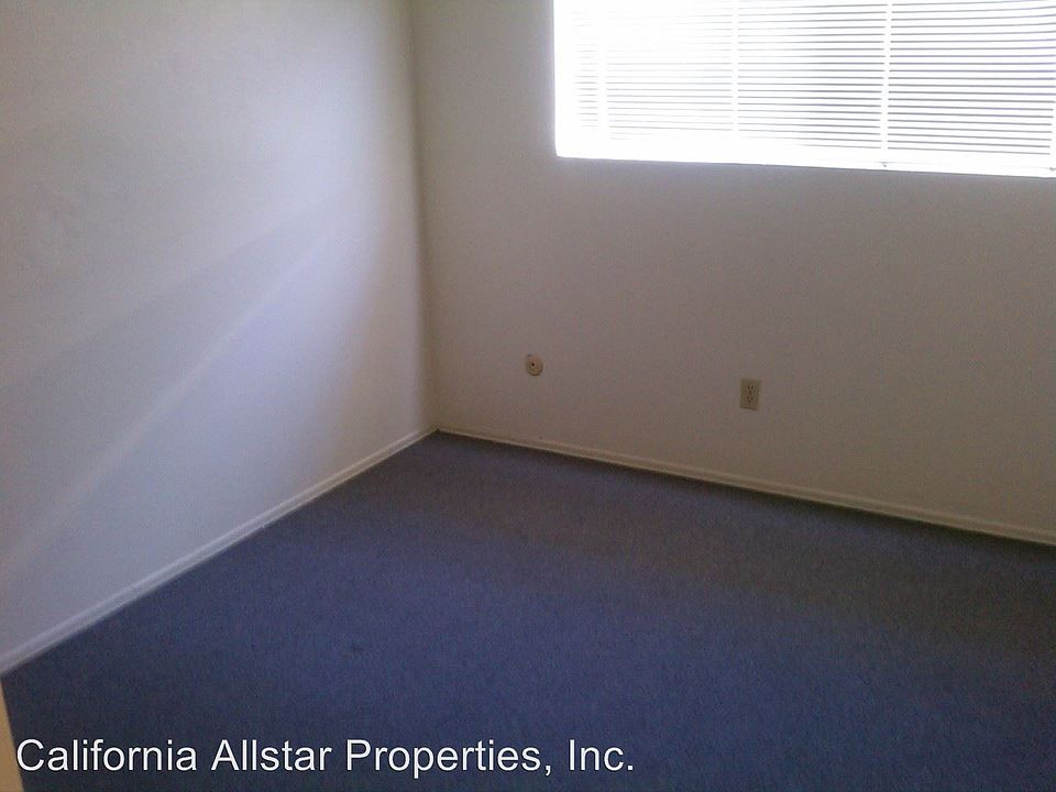 2nd image of 140 Santa Barbara Ave APT 12