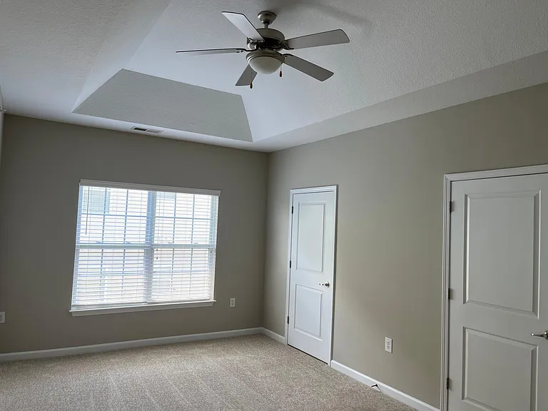 6815 Hanesbrook Cir #302 — Photo 12