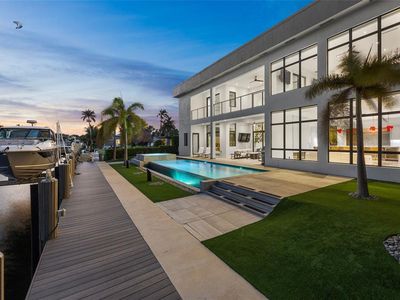 2410 NE 48th St, Lighthouse Pt, FL, 33064