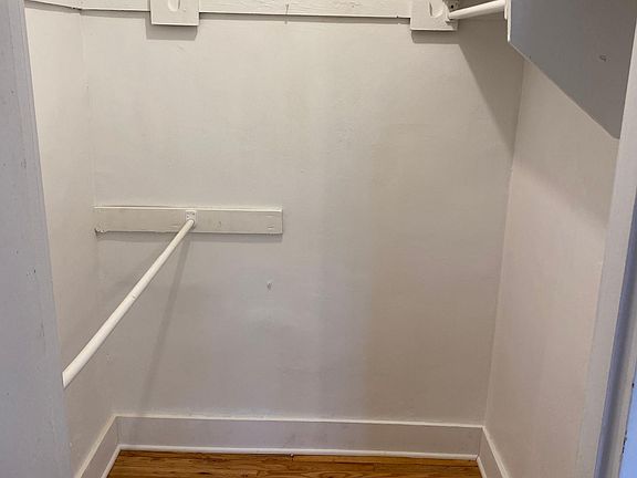 5th image of 1424 E 96th St Floor 2